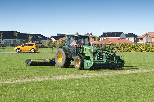 Græsslåning ved Hyrdehøj